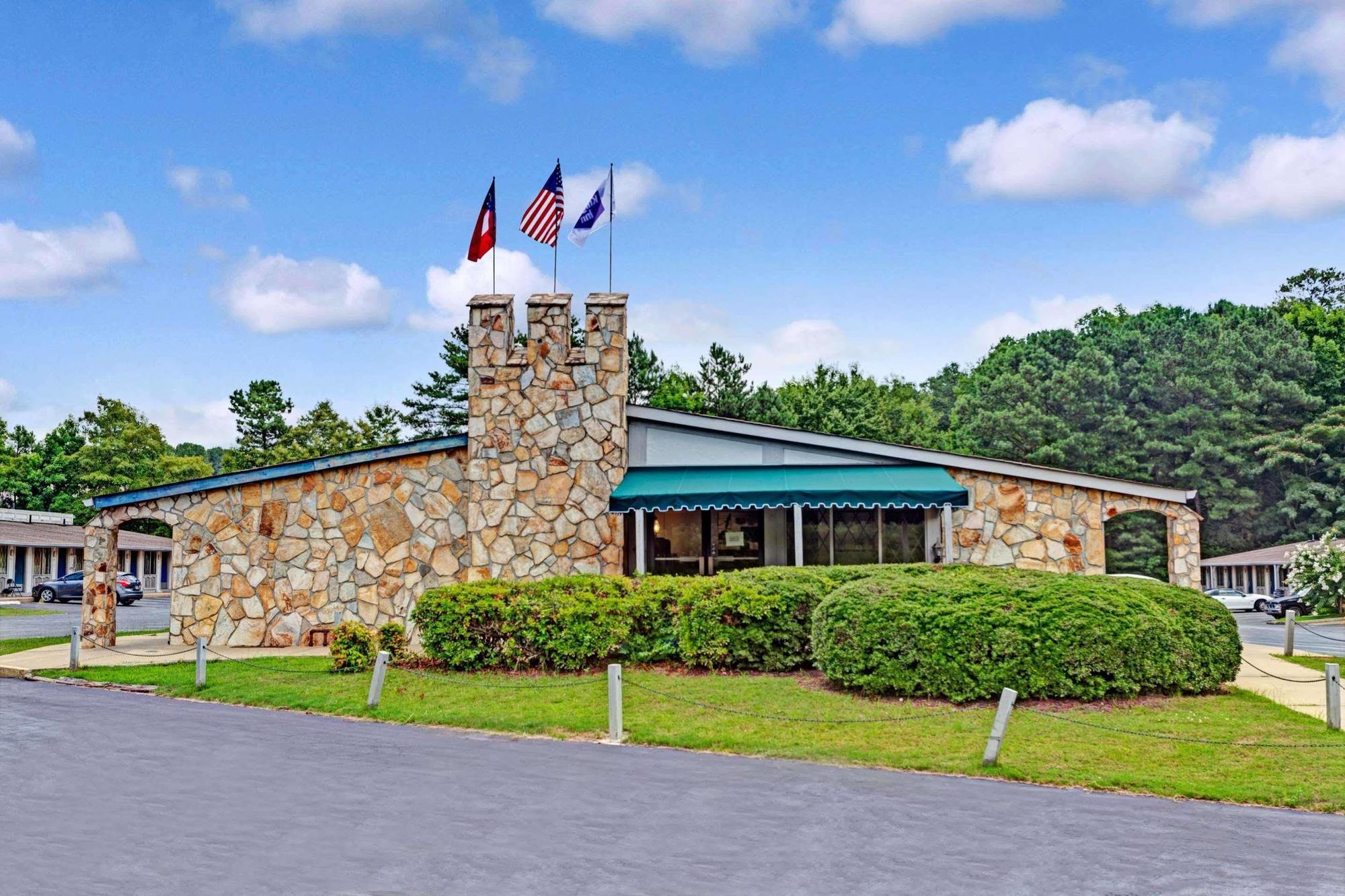 Knights Inn Austell Bagian luar foto